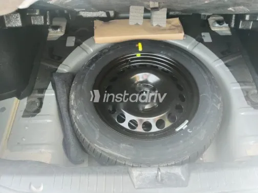 شيفروليه كروز 2015 فضي مستعملة للبيع - 4