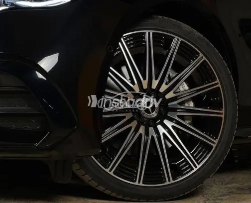 مرسيدس E 200 2024 أسود مستعملة للبيع - 3