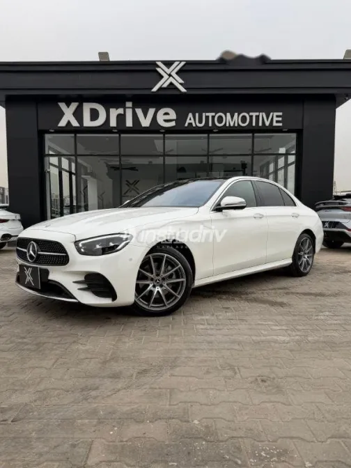Mercedes E 200 2022 White Used for Sale - 1
