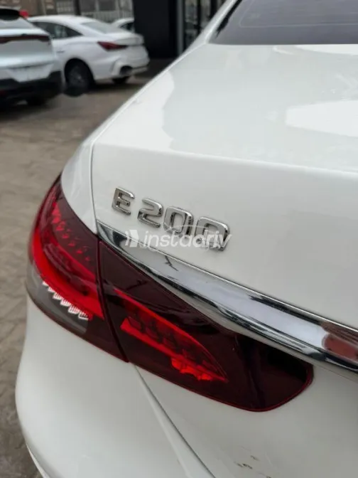 Mercedes E 200 2022 White Used for Sale - 6
