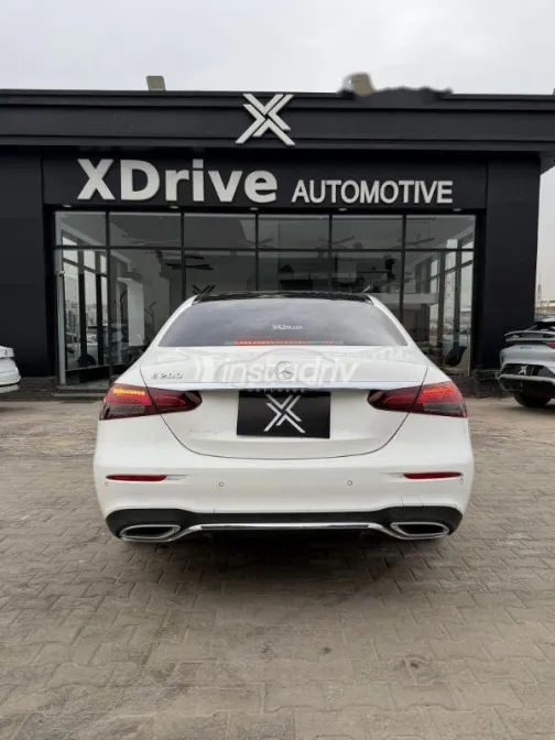 Mercedes E 200 2022 White Used for Sale - 8