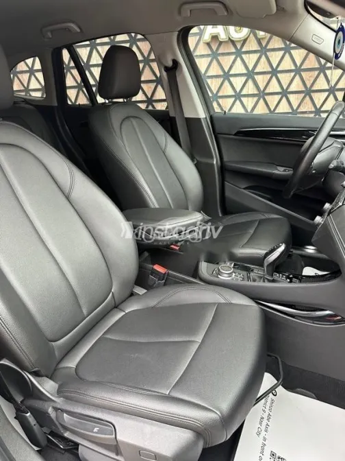 BMW X1 2020 Gray Used for Sale - 4