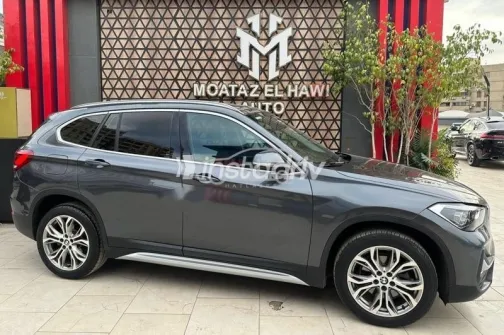 BMW X1 2020 Gray Used for Sale - 6
