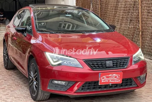 سيات ليون 2018 أحمر مستعملة للبيع - 3