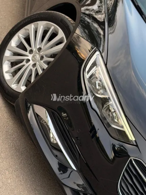 Opel Insignia 2018 Black Used for Sale - 9