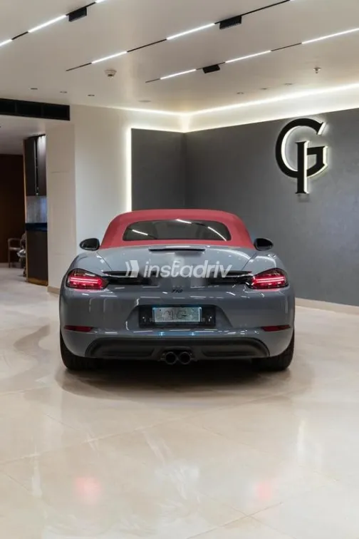 Porsche Boxster 2024 Gray Used for Sale - 8