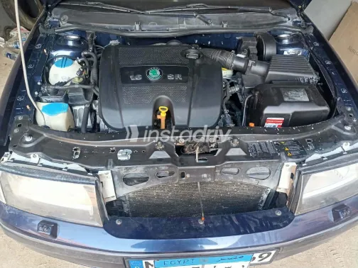 سكودا اوكتافيا A4 2003 أبيض مستعملة للبيع - 6