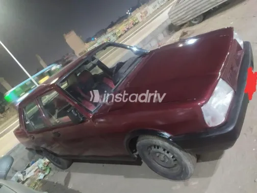 فيات شاهين 2001 أحمر غامق مستعملة للبيع - 1