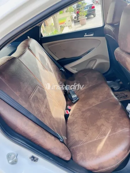 هيونداي اكسنت RB 2017 أبيض مستعملة للبيع - 6