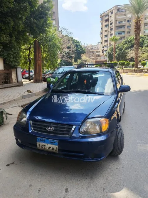 هيونداي فيرنا 2008 أزرق مستعملة للبيع - 2