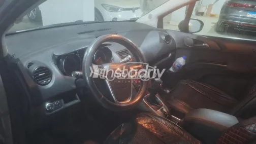 اوبل ميريفا 2016 ذهبي مستعملة للبيع - 10