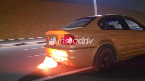 بي ام دبليو 3 Series 2000 ذهبي مستعملة للبيع - 2