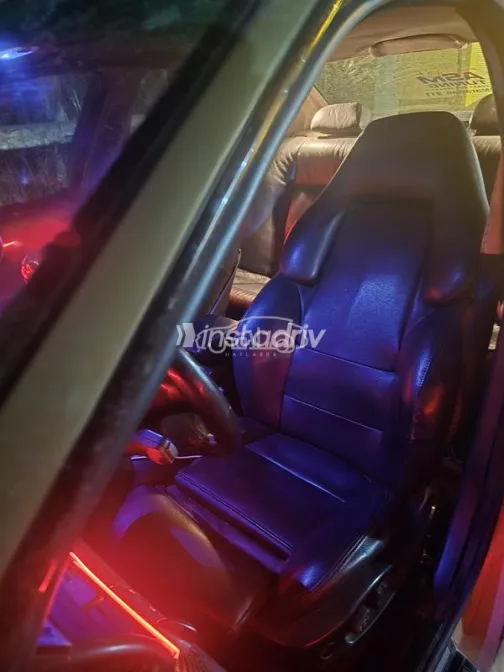 بي ام دبليو 3 Series 2000 ذهبي مستعملة للبيع - 7