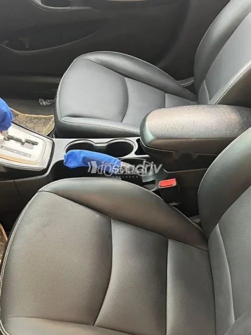 هيونداي افانتي 2012 أبيض مستعملة للبيع - 3