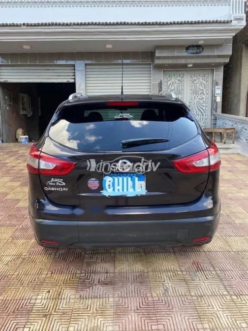 نيسان قشقاي 2017 أبيض مستعملة للبيع - 3