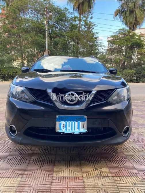 نيسان قشقاي 2017 أبيض مستعملة للبيع - 4