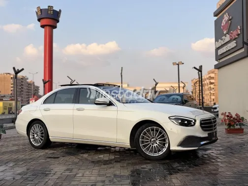Mercedes E 300 2021 White Used for Sale - 3