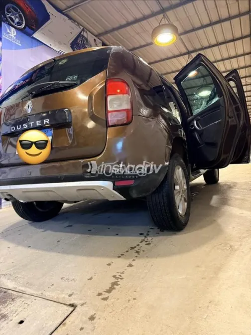 رينو داستر 2014 برونزي مستعملة للبيع - 5