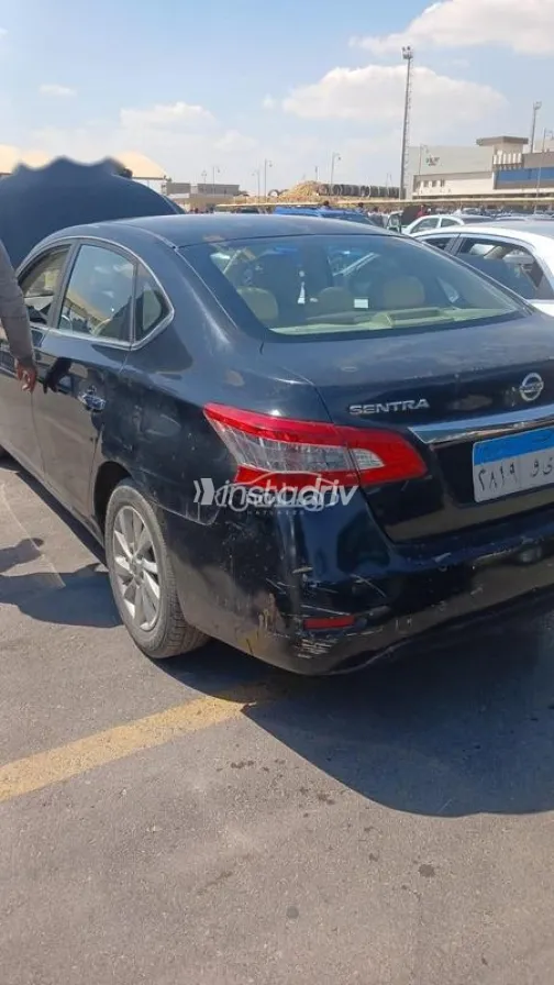 نيسان سنترا 2018 أبيض مستعملة للبيع - 5