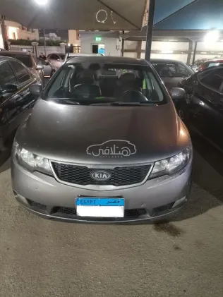 كيا سيراتو 2013 رمادي مستعملة للبيع