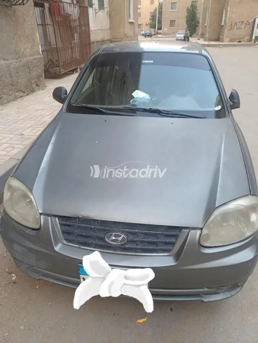 Hyundai Verna 2014 Petroleum Used for Sale - 5