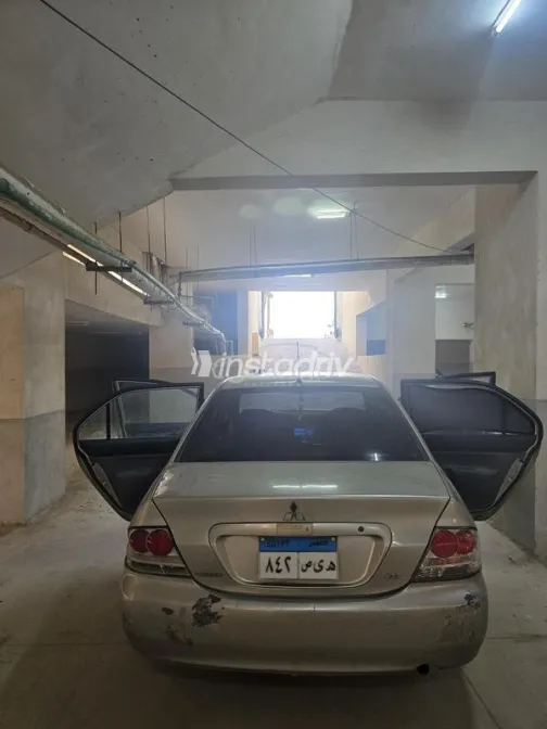 ميتسوبيشي لانسر بومة 2006 فضي مستعملة للبيع - 4