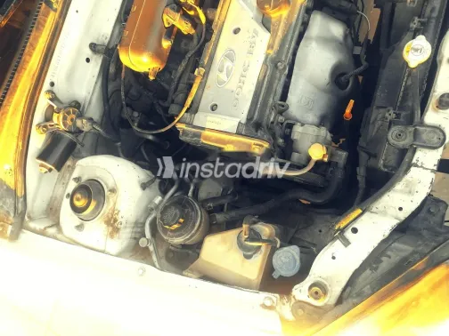 هيونداي فيرنا 2012 أبيض مستعملة للبيع - 3