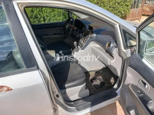 Kia Carens 2011 Silver Used for Sale - 7