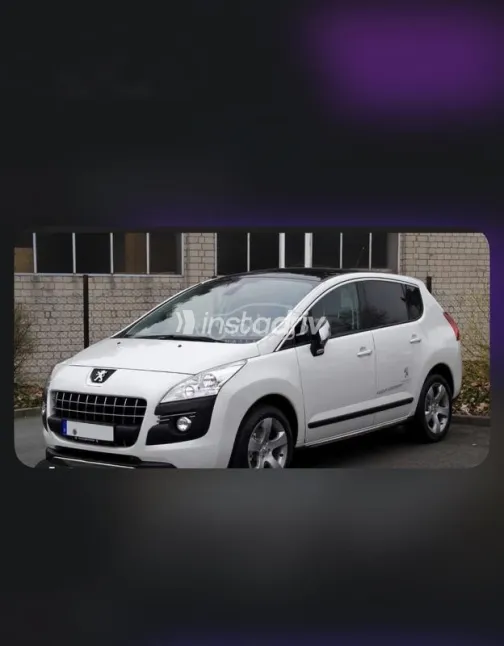بيجو 3008 2011 أبيض مستعملة للبيع - 1