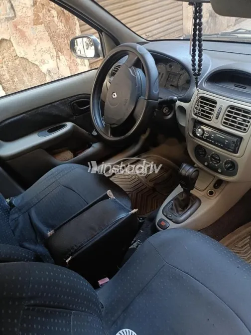 Renault Clio 2006 Black Used for Sale - 2