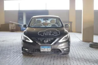 نيسان سنترا 2022 أبيض مستعملة للبيع