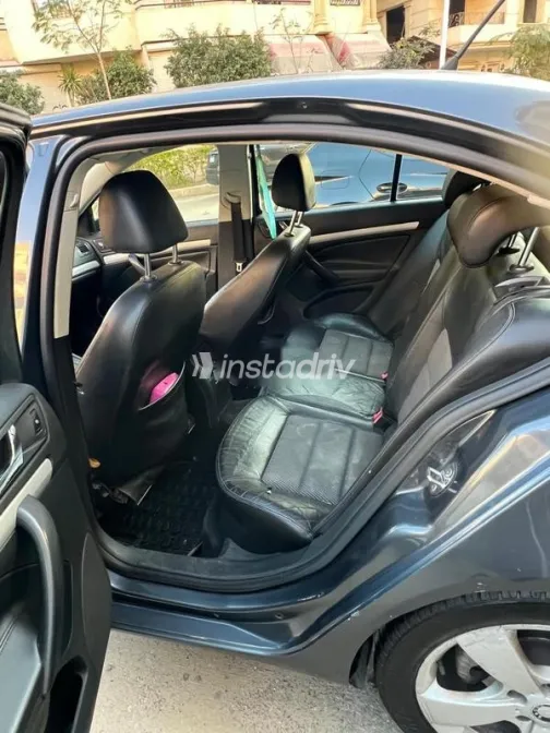 سكودا اوكتافيا A5 2010 رمادي مستعملة للبيع - 8