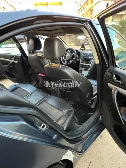 سكودا اوكتافيا A5 2010 رمادي مستعملة للبيع - 10