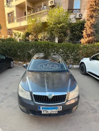 سكودا اوكتافيا A5 2010 رمادي مستعملة للبيع