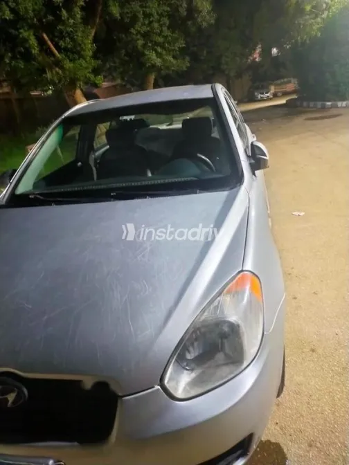 Hyundai Accent 2006 Silver Used for Sale - 2