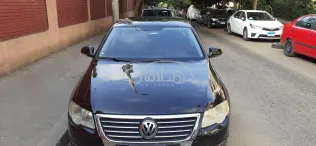 فولكس فاغن باسات 2009 أسود مستعملة للبيع