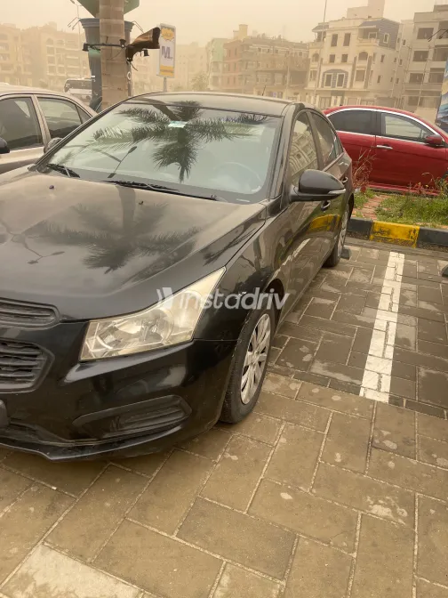 شيفروليه كروز 2017 أبيض مستعملة للبيع - 1