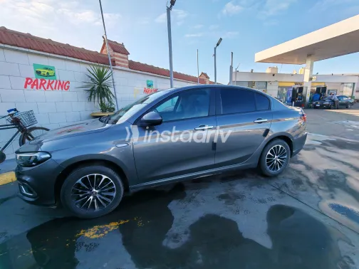 فيات تيبو 2025 أبيض مستعملة للبيع - 2