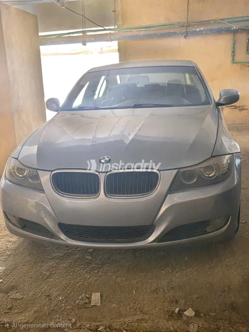 BMW 318 2011 White Used for Sale - 4
