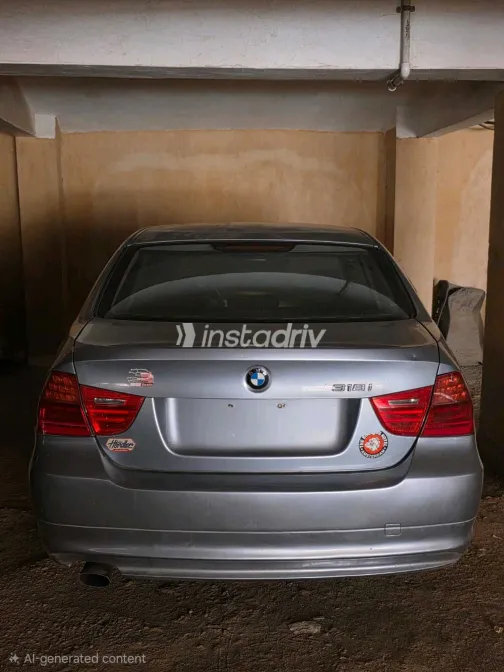 BMW 318 2011 White Used for Sale - 8