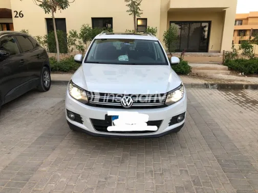 Volkswagen Tiguan 2017 White Used for Sale - 1