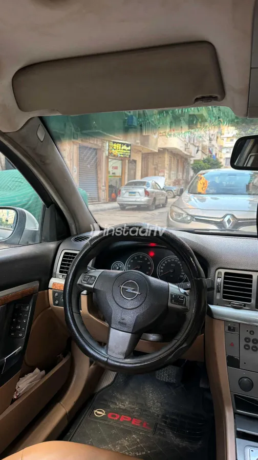 Opel Vectra 2008 White Used for Sale - 6