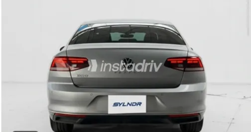 فولكس فاغن باسات 2021 أبيض مستعملة للبيع - 5