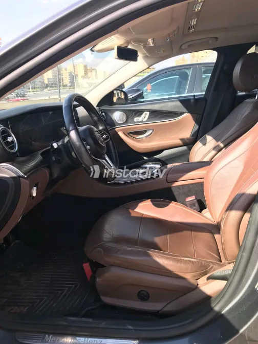 Mercedes E 200 2020 White Used for Sale - 4