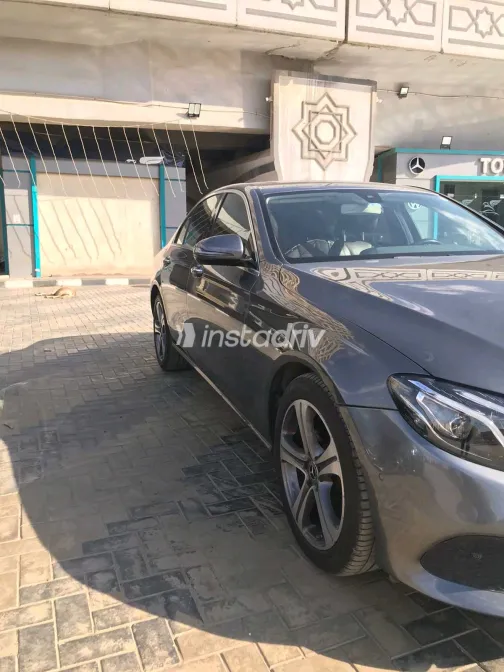 Mercedes E 200 2020 White Used for Sale - 6