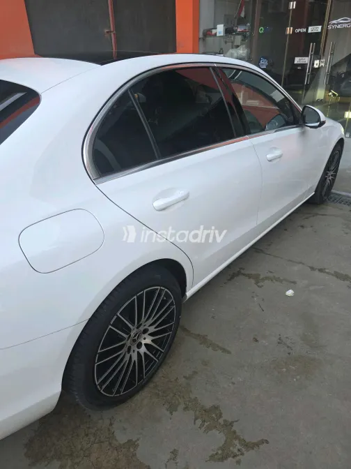 مرسيدس C 180 2023 أبيض مستعملة للبيع - 4