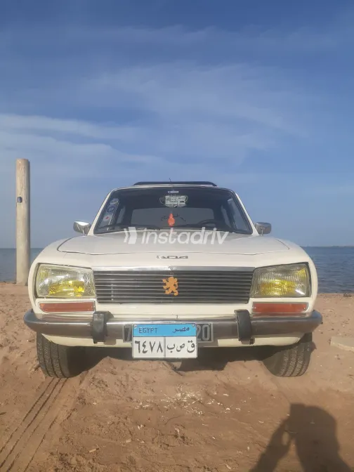Peugeot 504 1974 White Used for Sale - 3