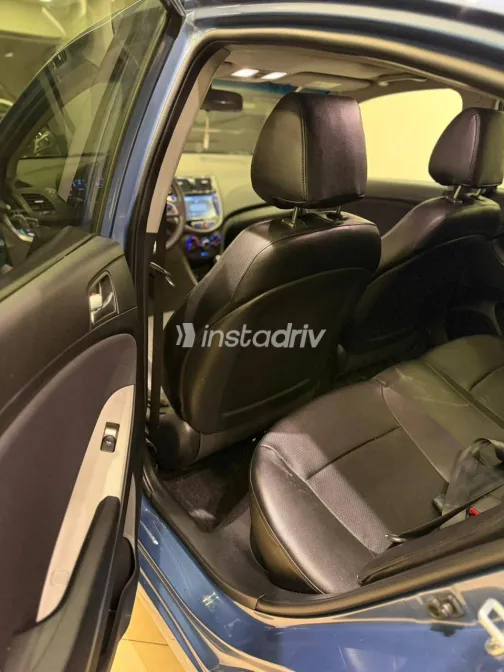 Hyundai Accent RB 2026 White Used for Sale - 6