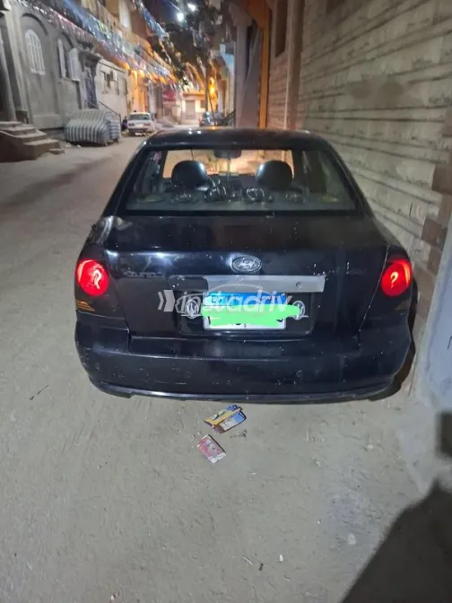 هيونداي فيرنا 2006 أسود مستعملة للبيع - 2