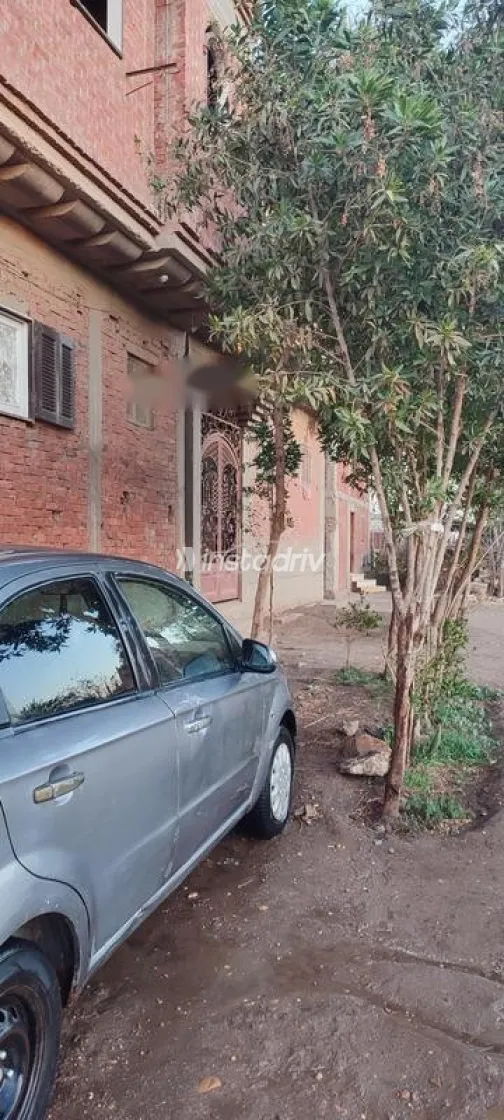 Chevrolet Aveo 2013 Silver Used for Sale - 4